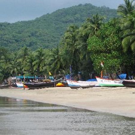 Over The Moon Beach Resorts Palolem Esterno foto
